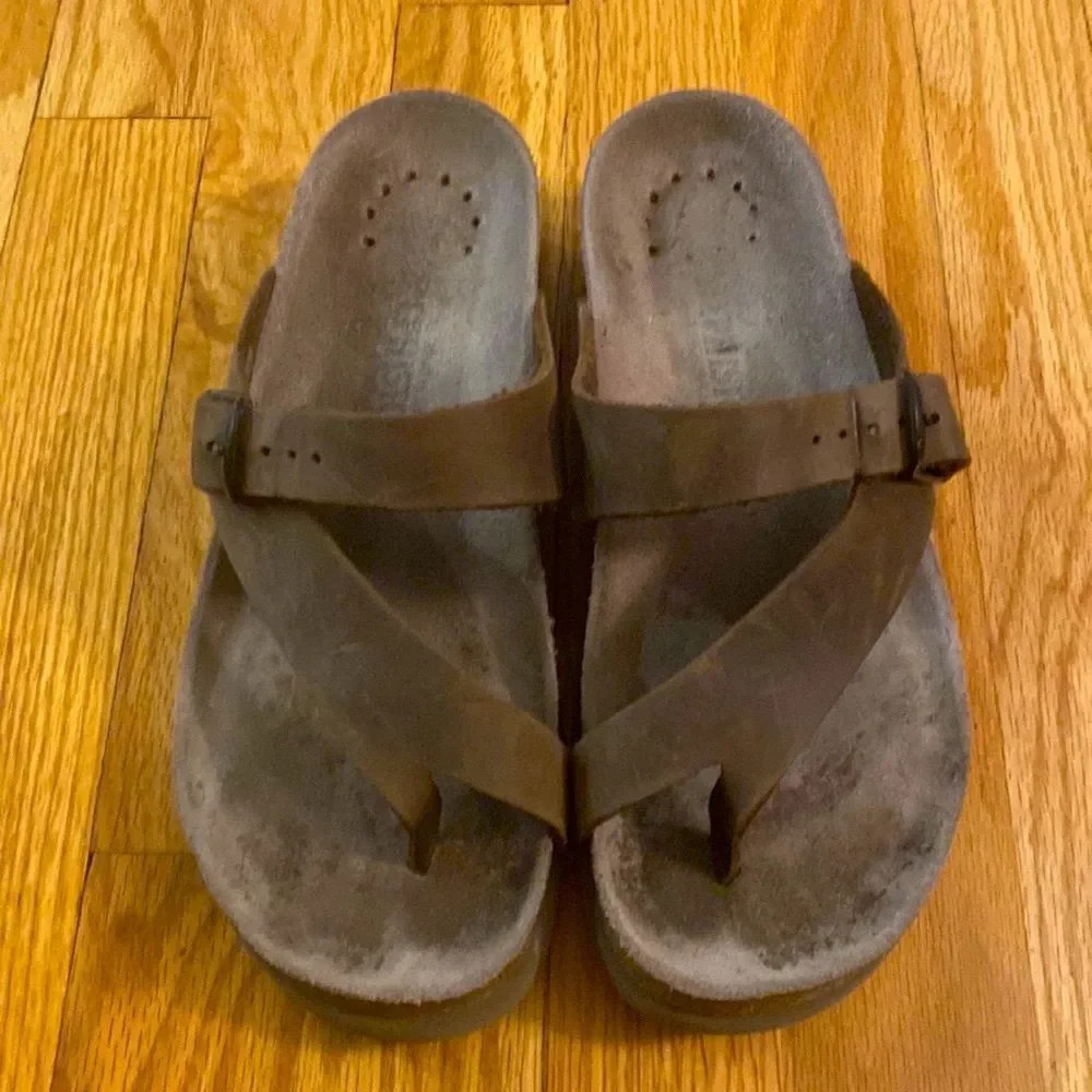 MEPHISTO sz 37 or made in France brown sandals like birkenstock, wear shown